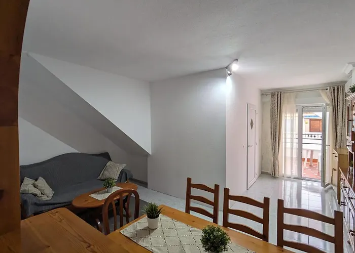 Cozy Near The Sea Appartement