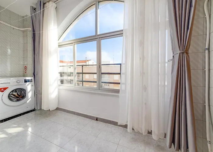 Apartment Cozy Near The Sea *